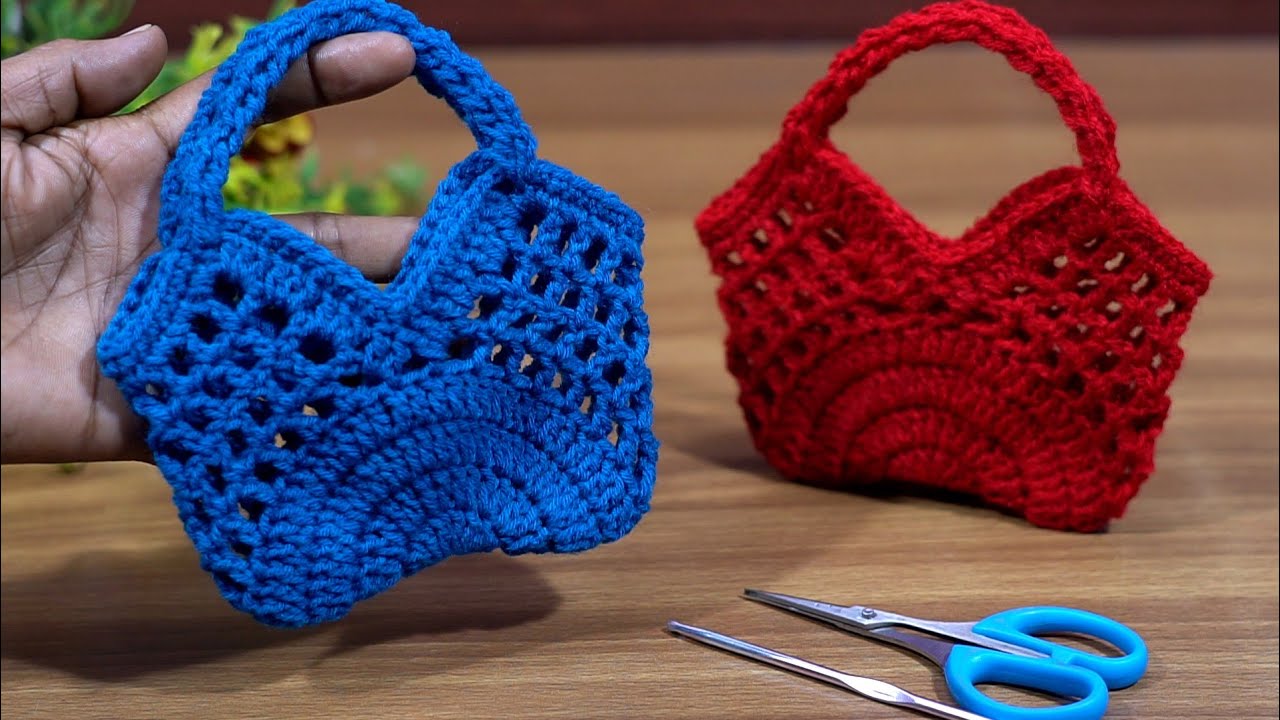 The ♱ beginner's guide to crochet small bag | Perfect knitting mini purse | Lovely crochet
