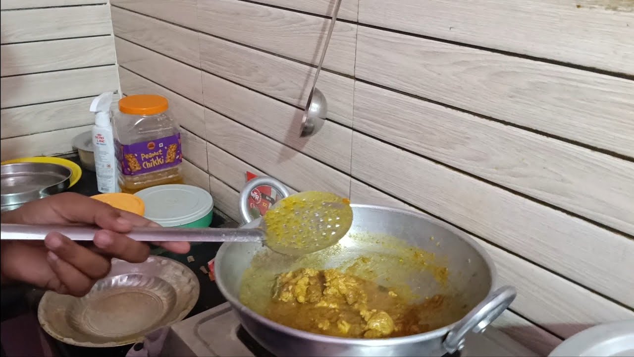 Aadmi kharab ho yaar tum galat saman le aaye 