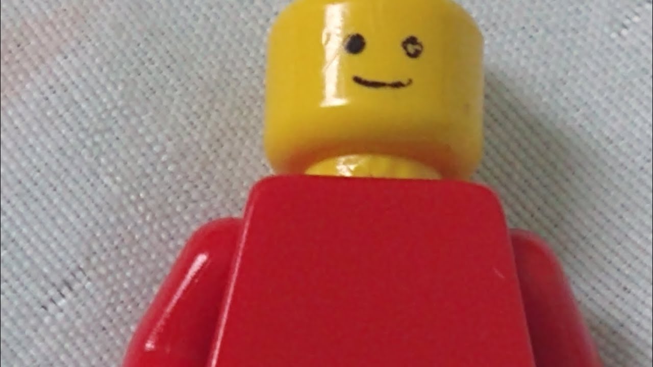 Apenas um boneco lego