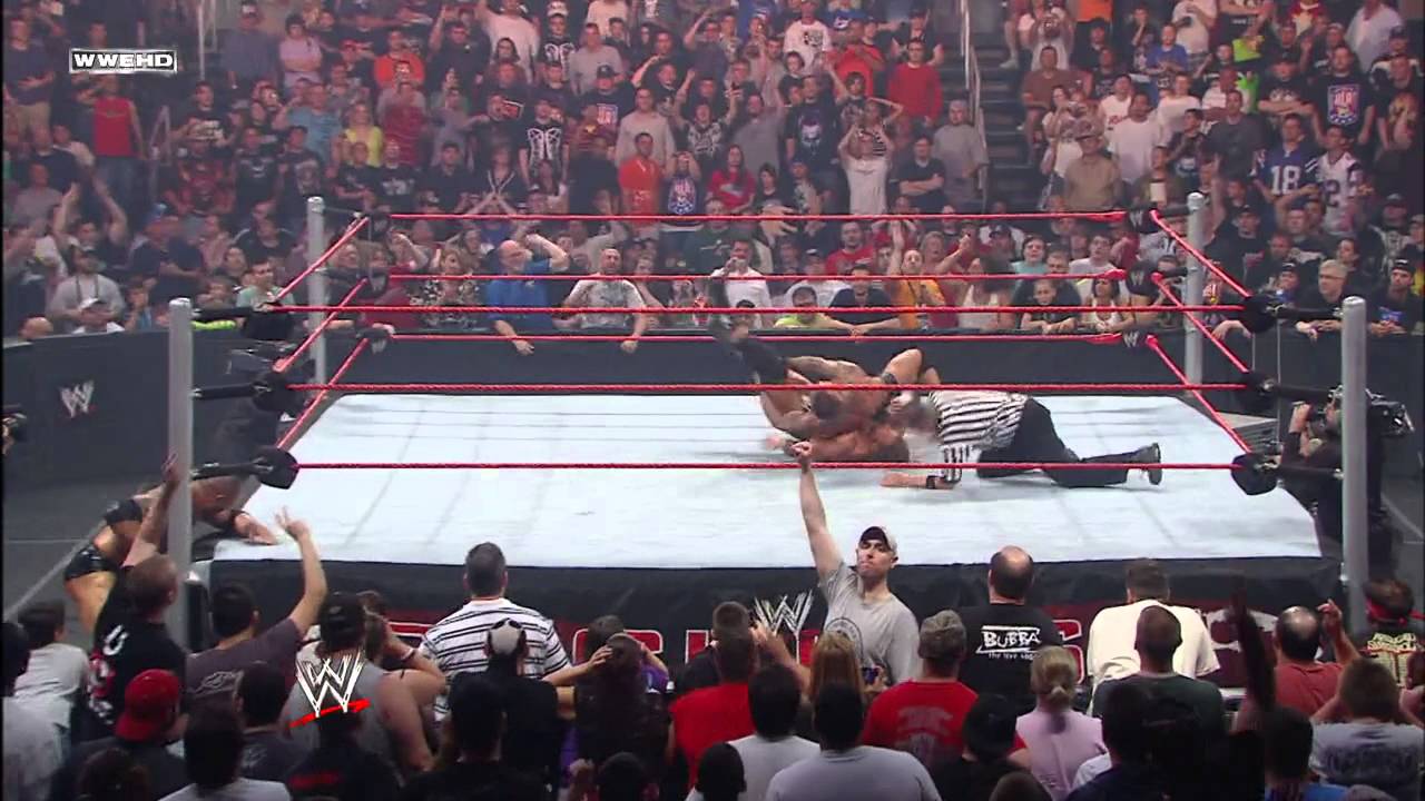 Triple H, Батиста и Шейн Макмэн против Легаси — матч за чемпионство WWE: Backlash 2009