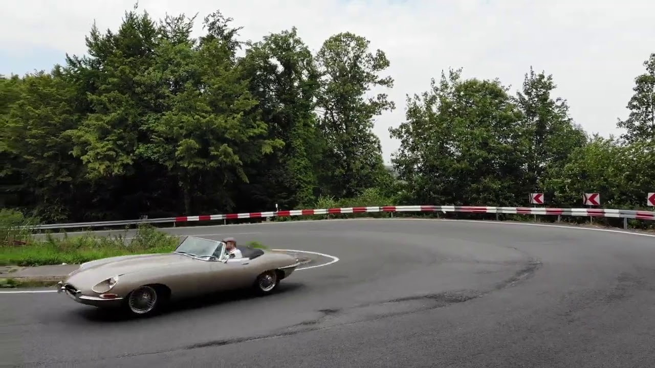 1968 Jaguar E-Type Series 1.5 Convertible LHD at the Jaguar Classic Center Essen