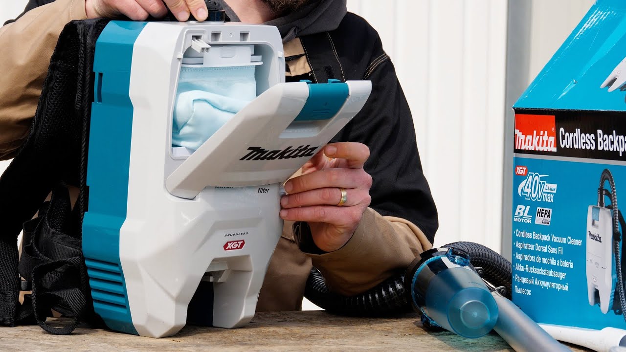 Aspirator profesional tip rucsac cu telecomanda Makita VC008G, XGT 40Vmax, HEPA si Brushless