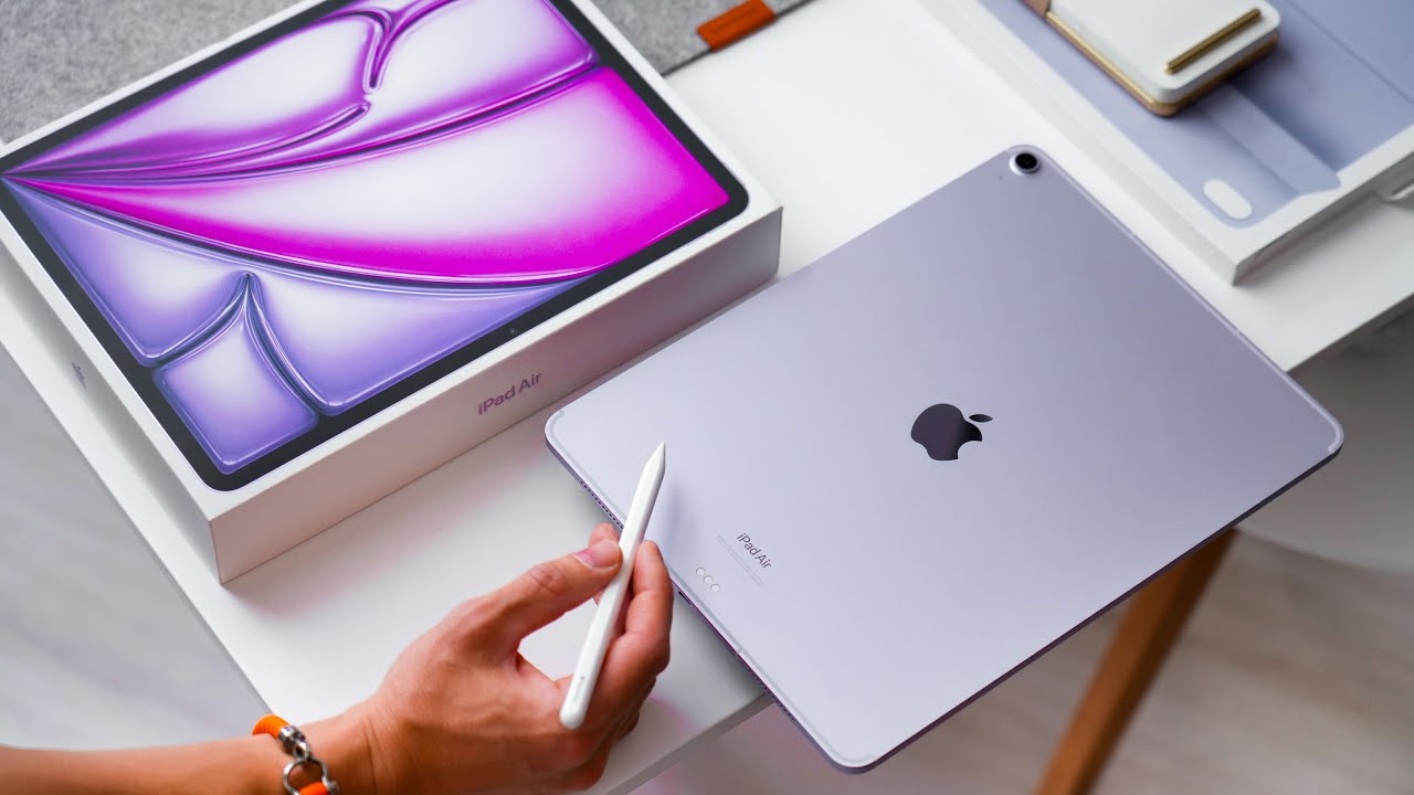 2024 iPad Air UNBOXING - 13