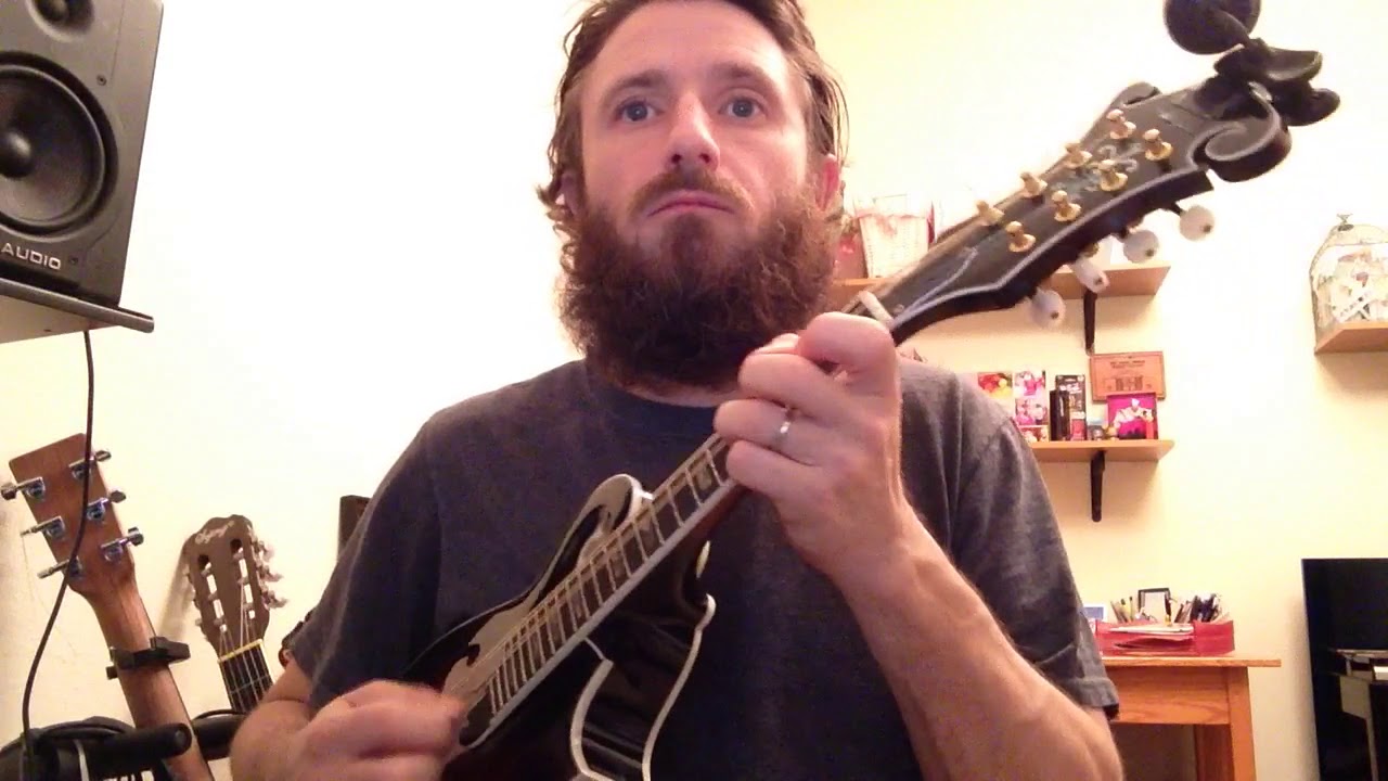 The Frieze Breeches Jig - Mandolin Irish  Music - Shane Farrell