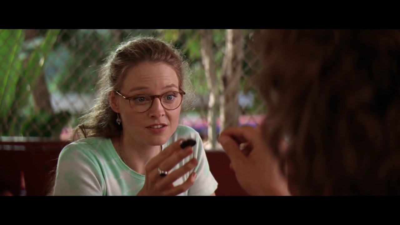 Dr. Eleanor Arroway meets Palmer Joss, who gives her a compass | Contact (1997)