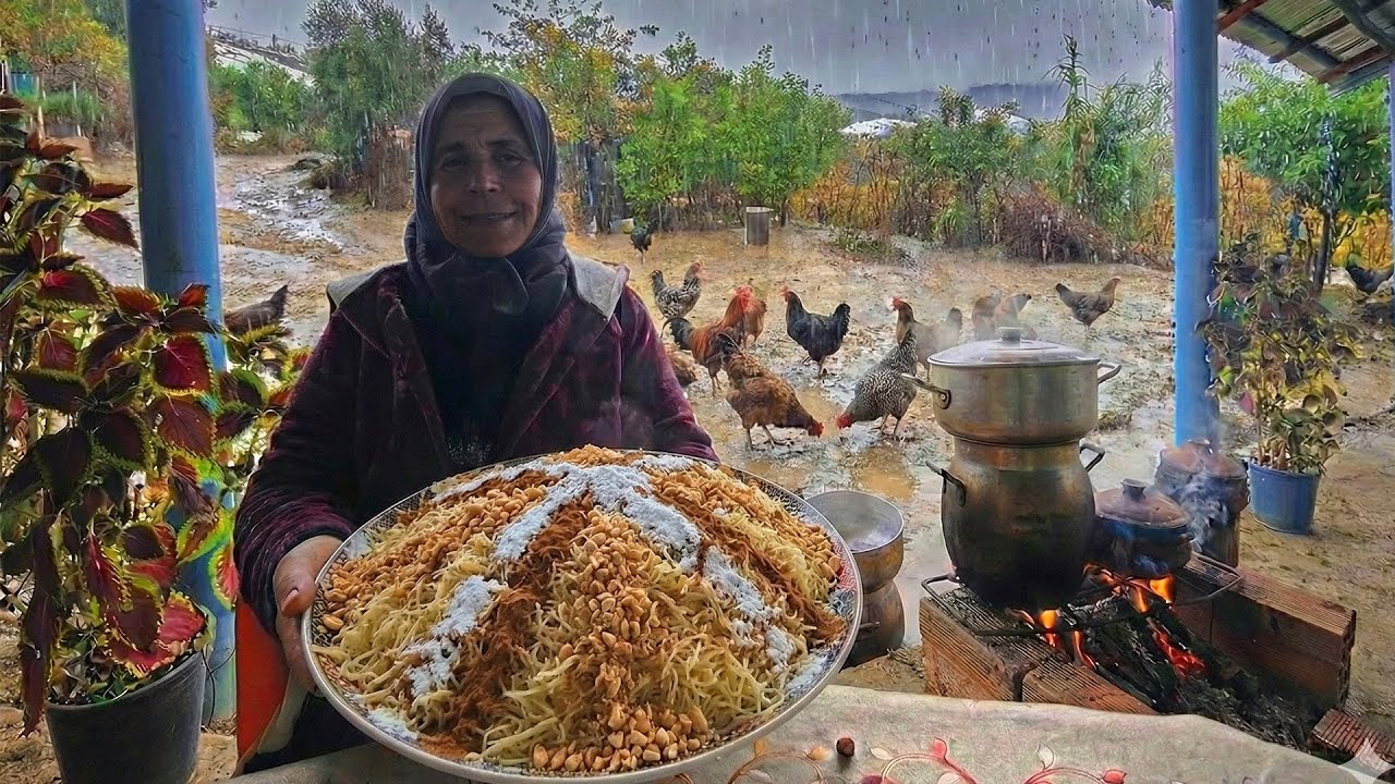 أسهل طريقة لإعداد السفة المدفونة بالدجاج البلدي على الكانون في جو ممطر في البادية