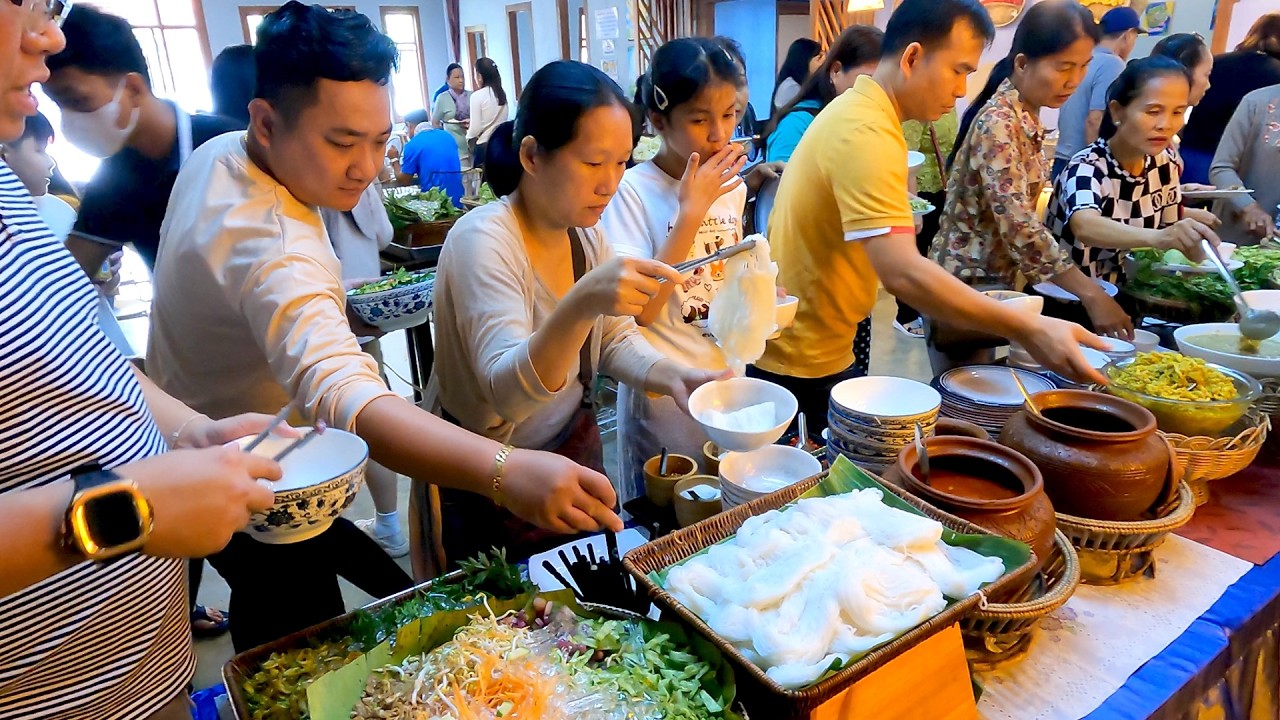 Road to Battambang &ndash; Khmer Buffet & Local Culture 😍