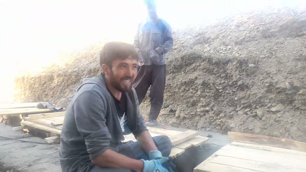 همت بلند مسافرین ارجمند با حمایت مالی شان و تلاش بی وقعه برای عملی شدن پروژه کانال شاه جوی طاقچین.