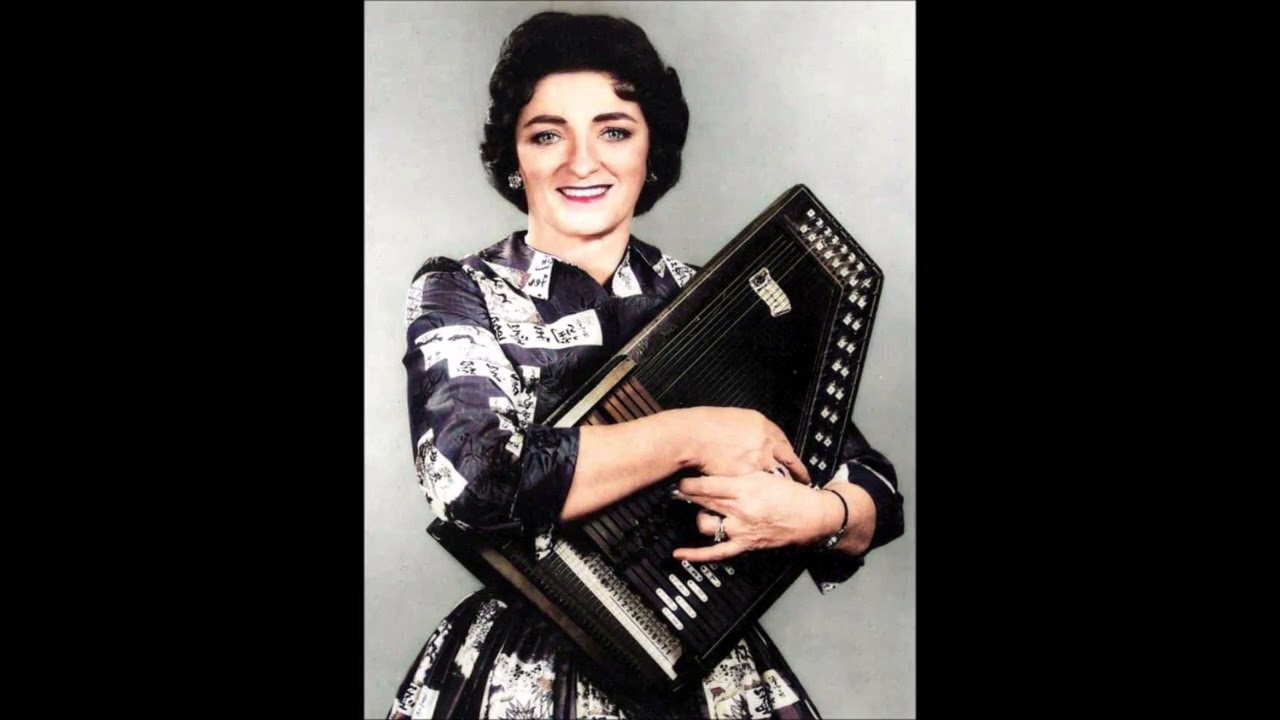 Mother Maybelle Carter - 