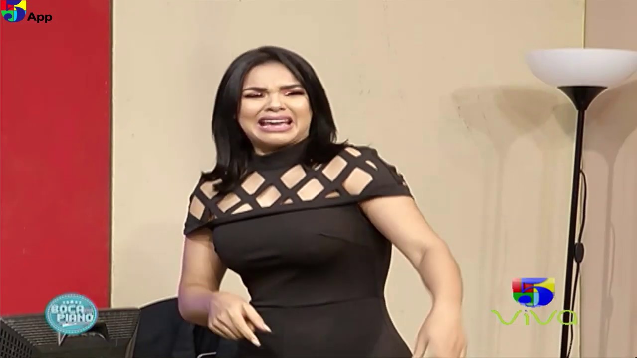 La Secretaria Sexy Boca de piano es un show