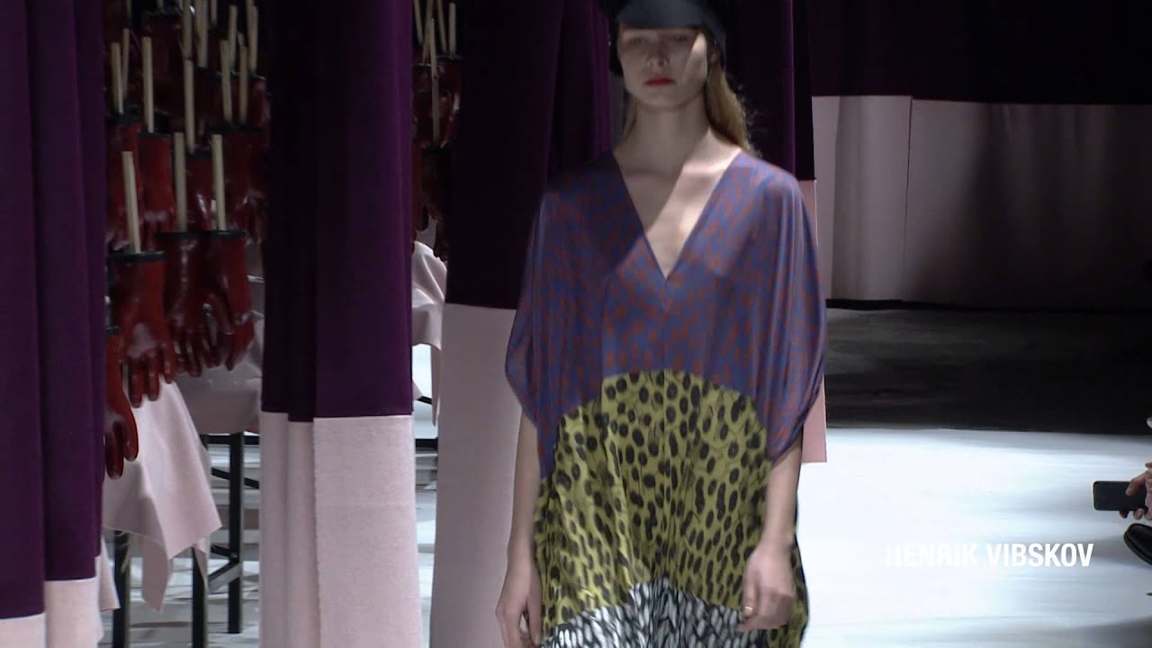 Henrik Vibskov AW15 - The Messy Massage Class Official Video