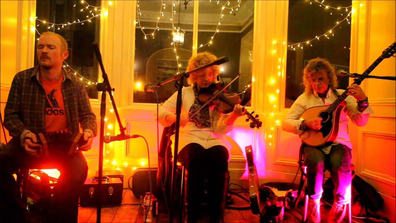 Tony O'Connell, Brid Harper, Cyril O'Donoghue in concert at Rowan Tree Cafe,  Ennis 13th March 2016