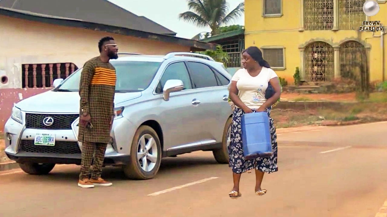 Wicked Boss Maltreated The Poor Maid Bt Never Knew She's A Billionaire's Daughter In Disguise/Movies