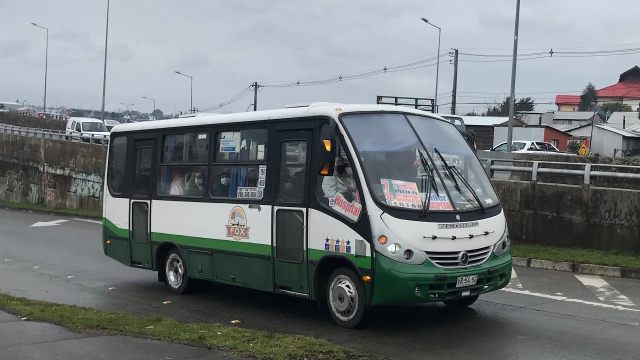 Neobus Thunder+ / MB LO 712 / Vía Alerce