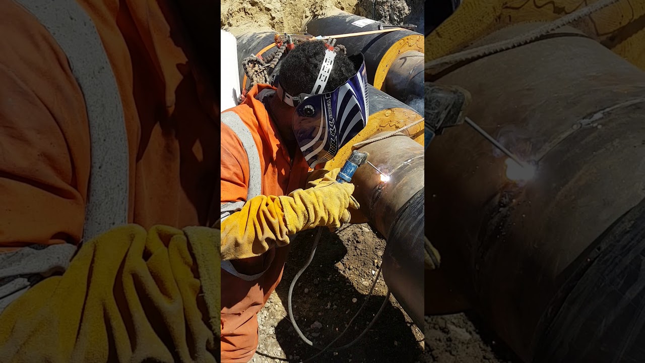 district heating pipe welding.