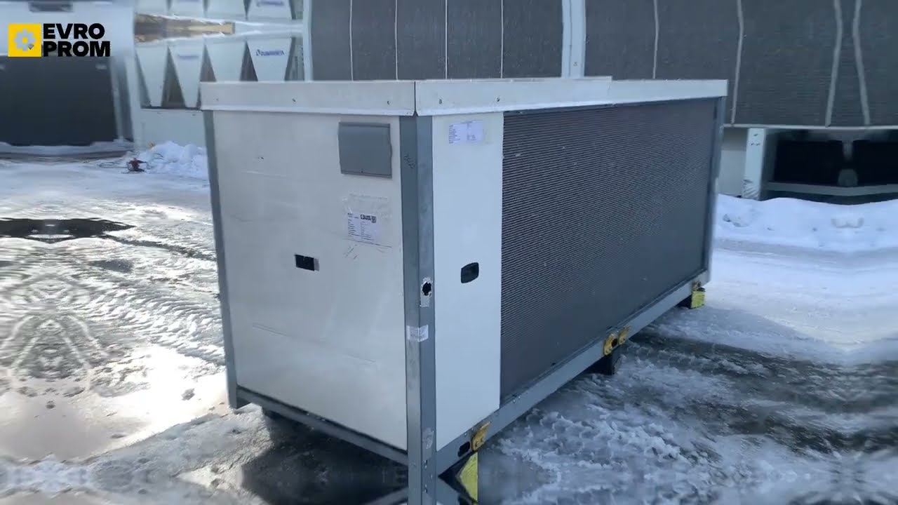 CLIVET WiSAN YSE1 30.2 | 59 kW Air-Cooled Chiller | R32 | Inverter Scroll | Economizer | Outlet