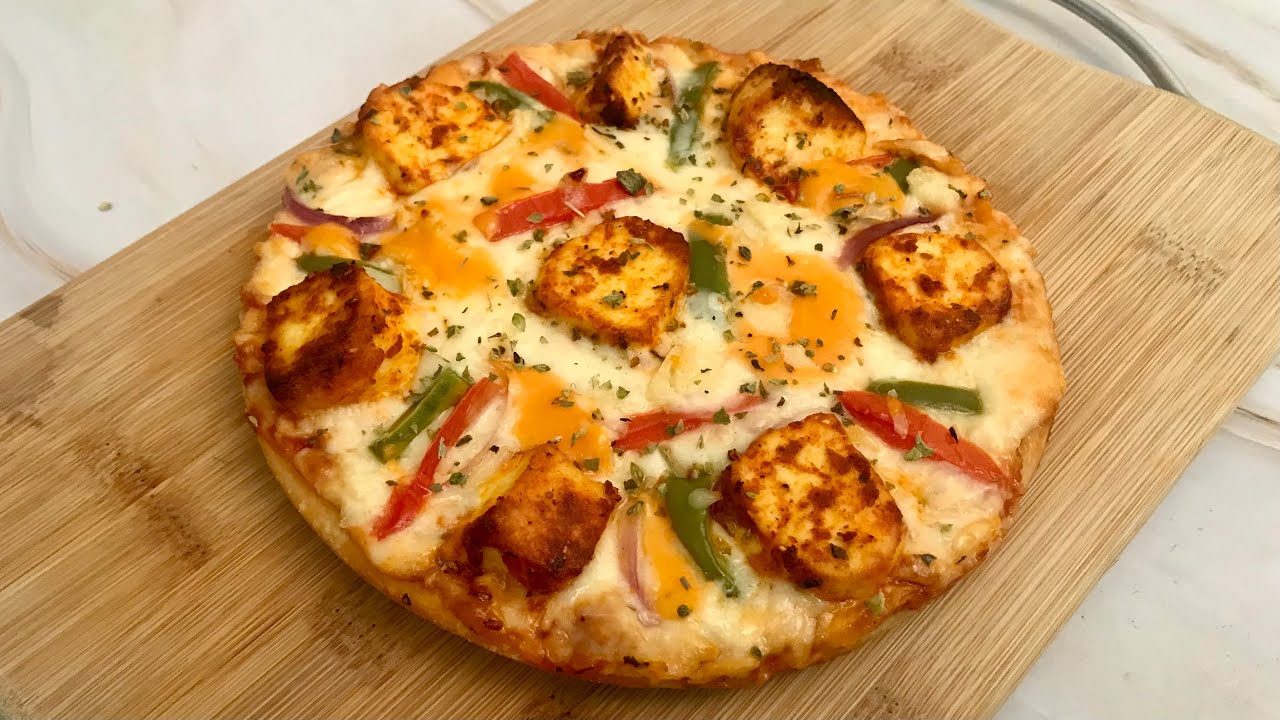 कढ़ाई में बनाएं बिना यीस्ट का पनीर टिक्का पिज़्ज़ा |PaneerTikka Pizza In kadai |No Oven, No Yeast Pizza