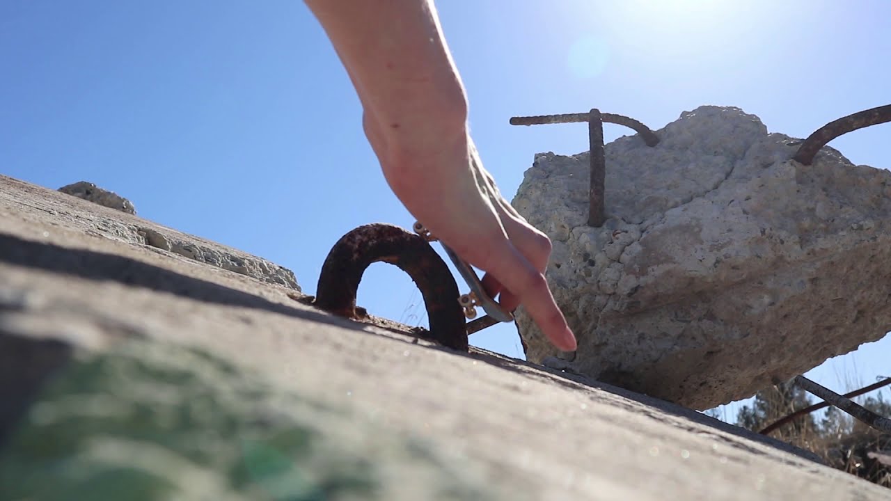 Junk Yard Fingerboarding Edit #fingerboardfriday