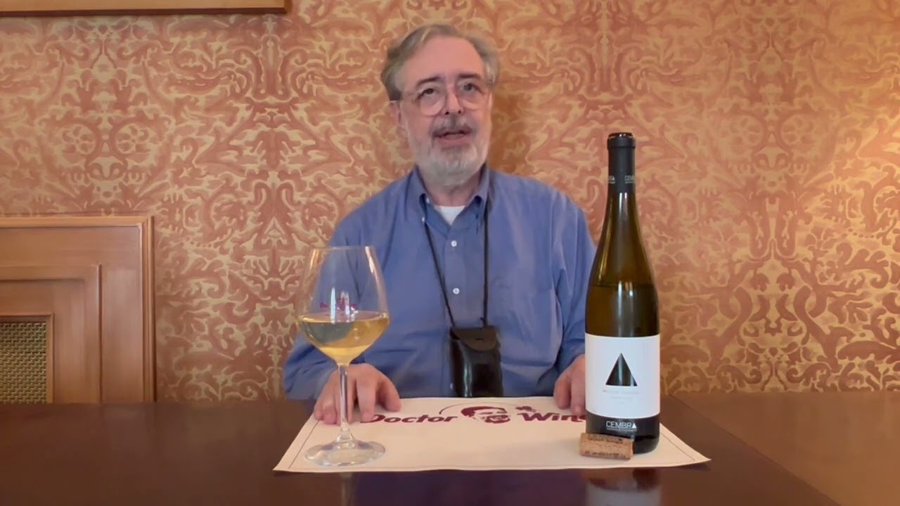 Daniele Cernilli racconta e degusta un grande vino prodotto da Cembra Cantina di Montagna