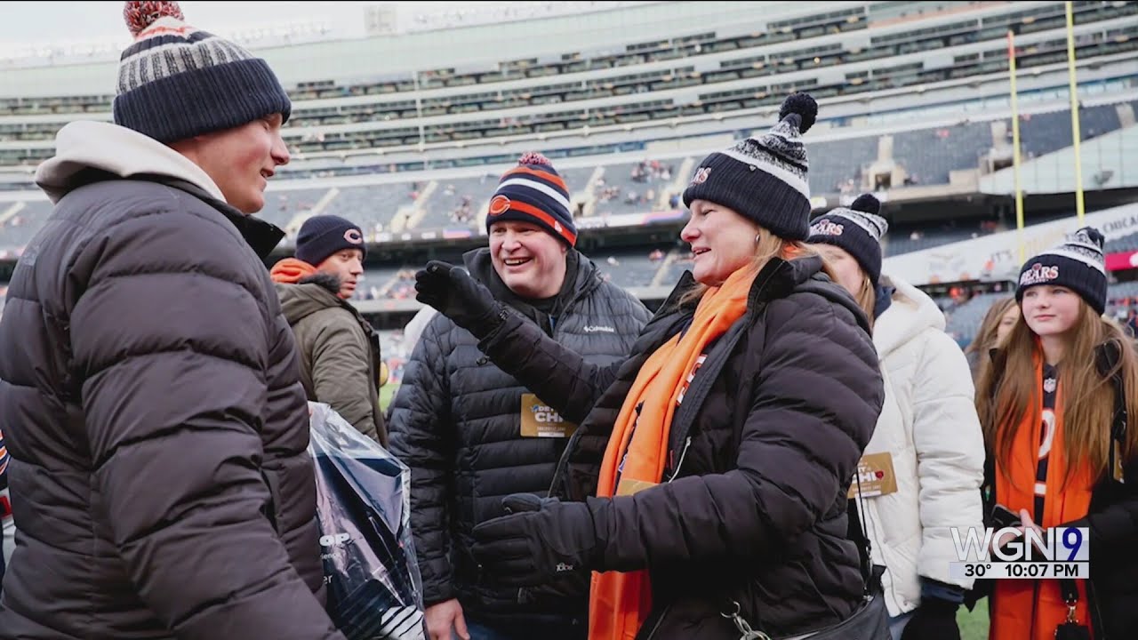 Bears fan saved by off-duty doctor and police officer after suffering cardiac arrest at Bears game