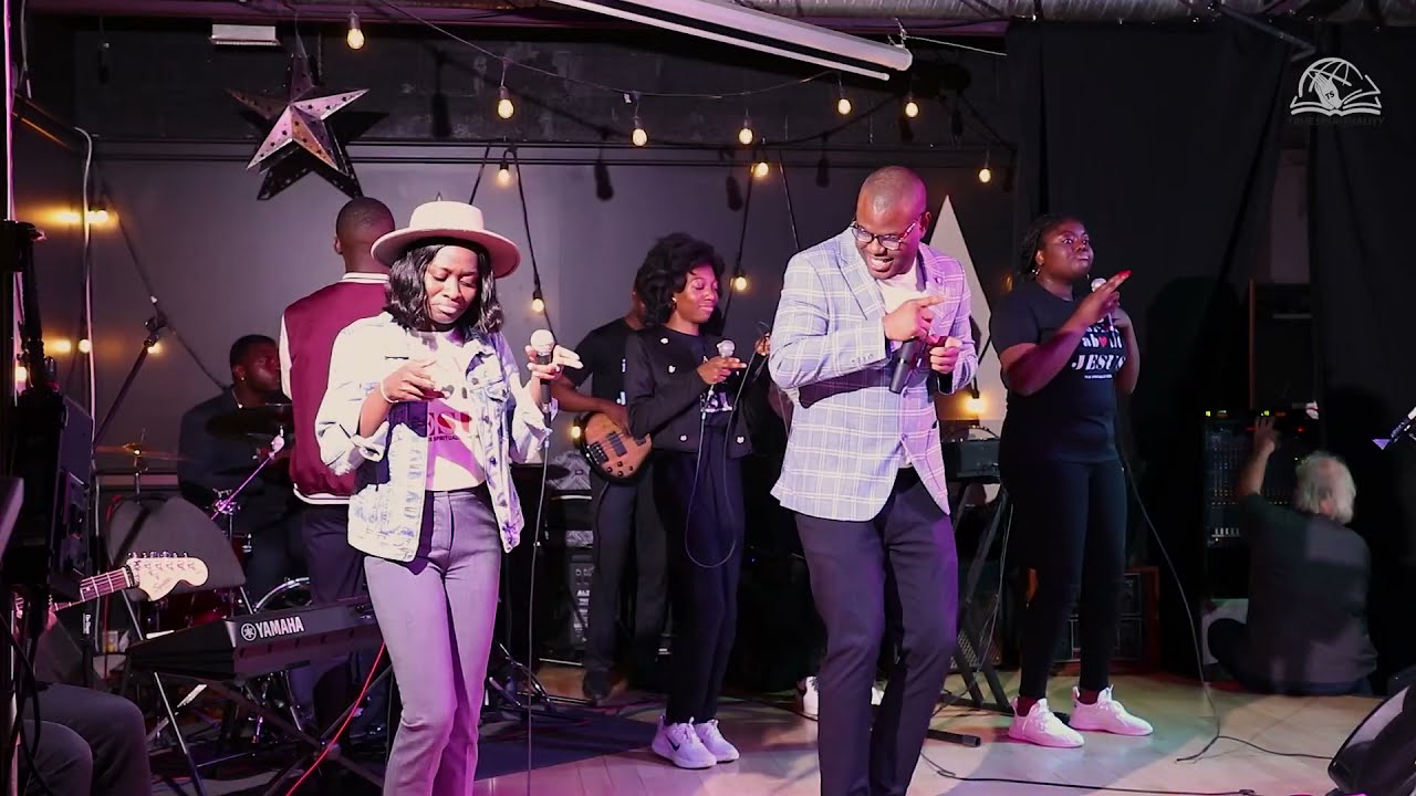 All About Jesus LIVE Praise & Worship in Canada - Emmanuel Briggs