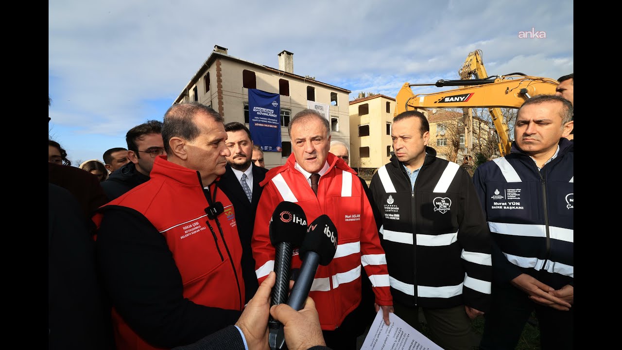İBB Başkan Vekili Nuri Aslan, Büyükçekmece'de yüksek riskli bina yıkım programında #Canlı