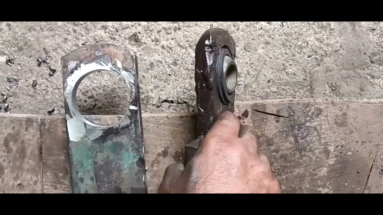 Ремонт продольных тяг ЮМЗ ...