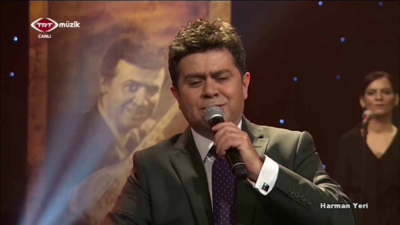 Ezgi Azizoğlu & Mustafa Özcan - Dumanı Da Vardır Şu Dağların Başında