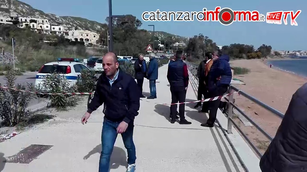 Incidente sul lavoro a Crotone, due operai morti e uno ferito