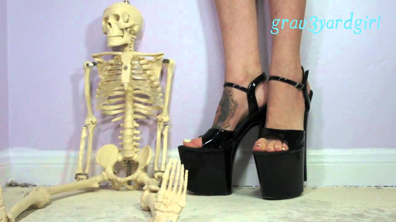 HUGE SHOE COLLECTION (UPDATED)