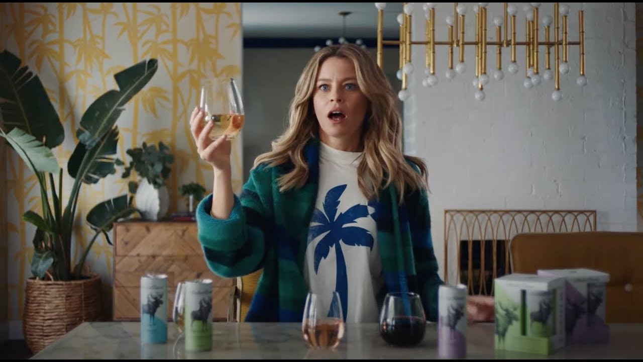 Elizabeth Banks Tries Luxury Wine in a Can | Archer Roose