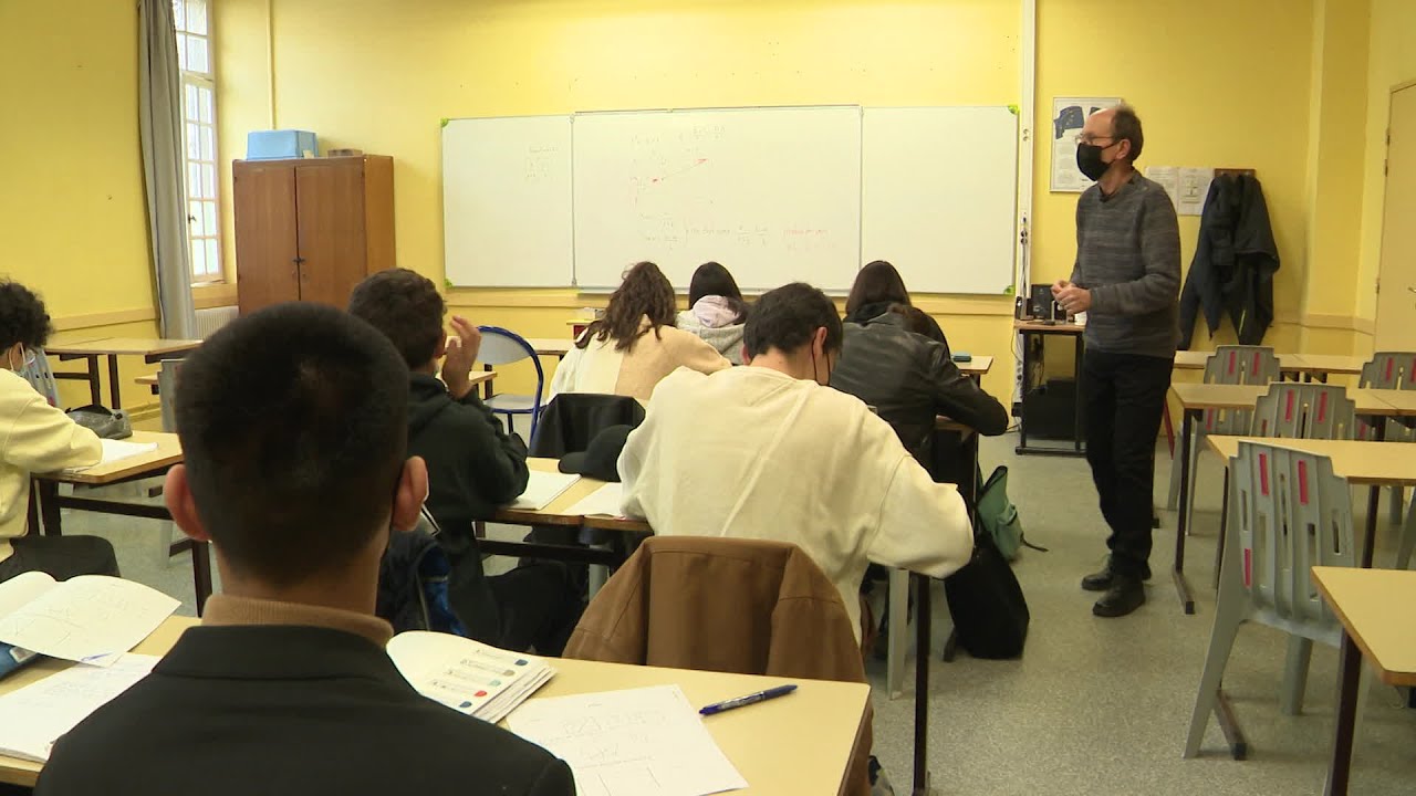 Un professeur de mathématiques à la retraite reprend du service à Angoulême