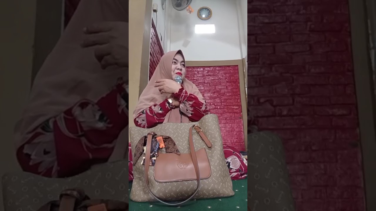 Sholat itu hadiah dari Alloh SWT untuk Ummat Nabi Muhammad SAW #; Ustazah Siti Jamilah Ahmad Suja'i