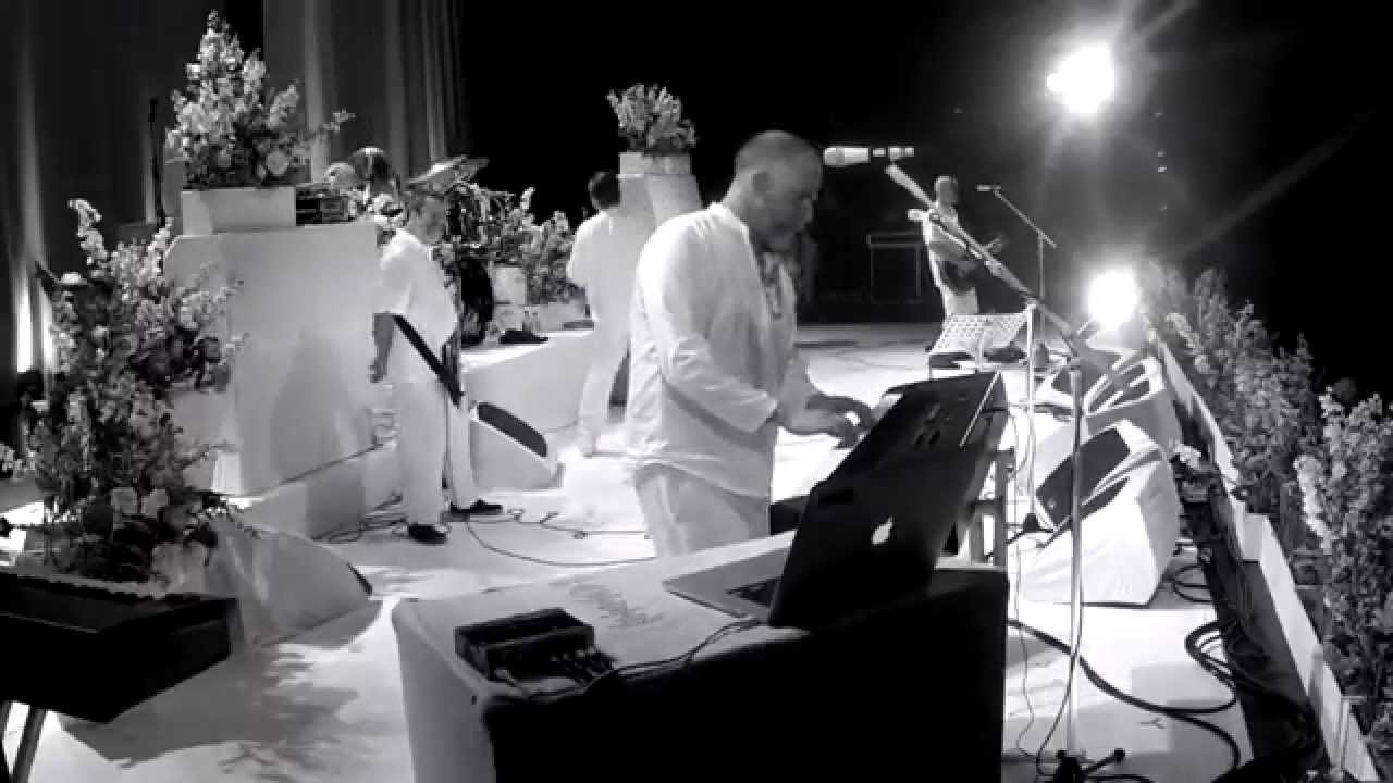 Faith No More - Superhero / Epic / Sunny Side Up / Midlife Crisis (Pro Shot HQ) The Wiltern [2015]