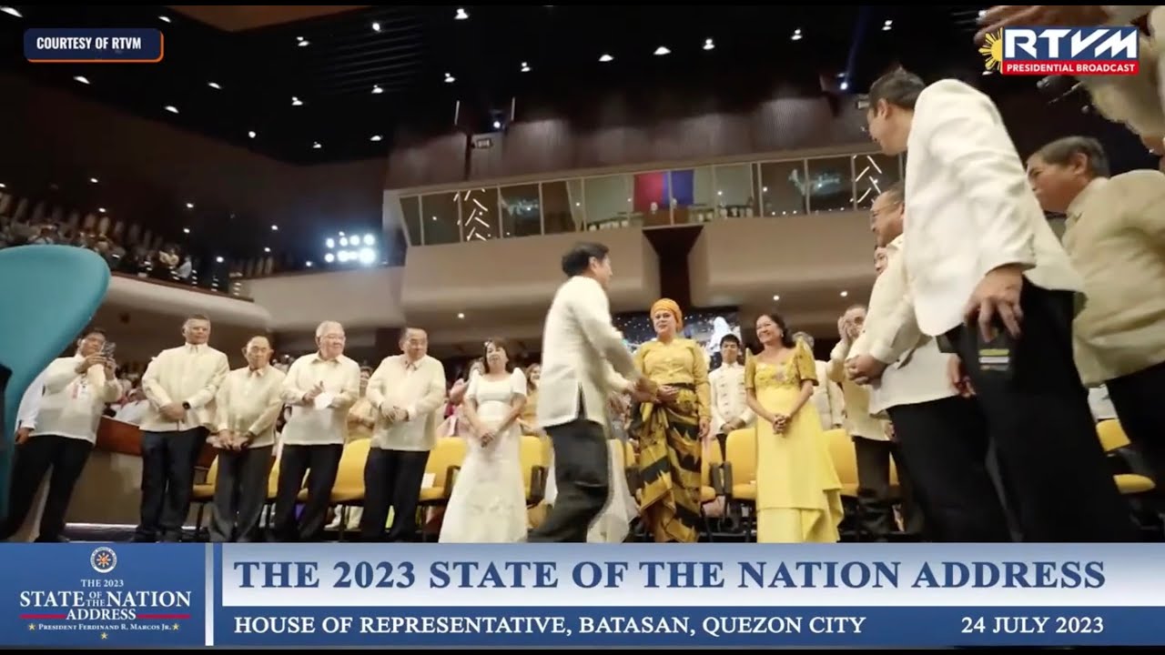 SONA 2023: Marcos greets Arroyo, Estrada on the way to the podium, skips handshake with Sara Duterte