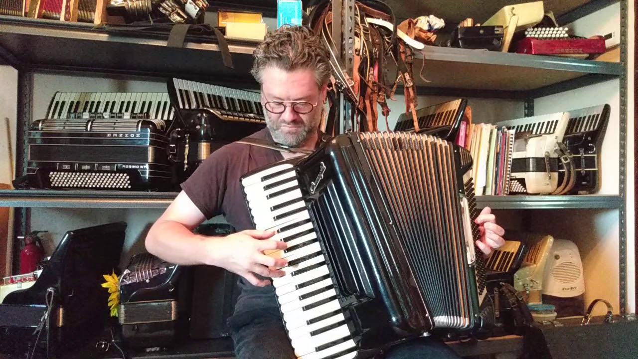 Pancordion Crucianelli 120 Bass LMH Accordion - $795