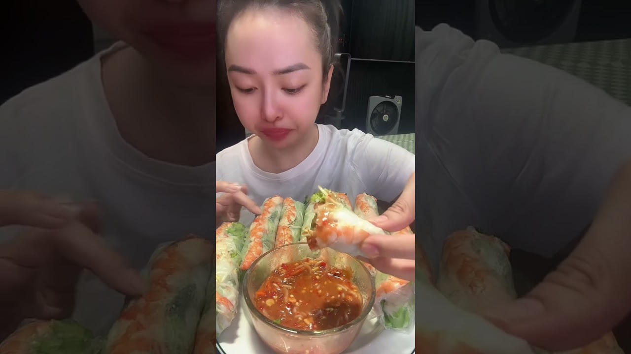 Mời mọi người Mukbang Gỏi Tôm Cuốn Chấm Mắm Me, Gỏi Thịt Luộc Chấm Mắm với em nghen