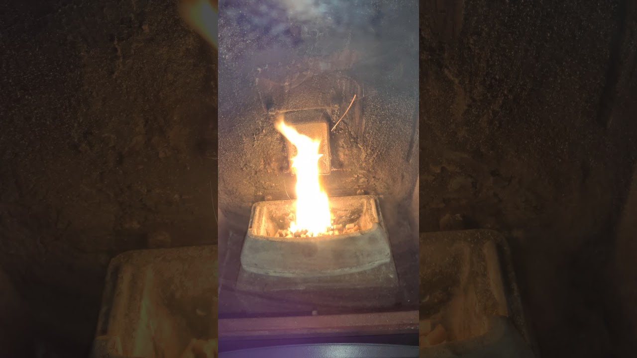 semineu pe peleti Alfa Palm 18-21kw modalitatea de aprindere si ardere