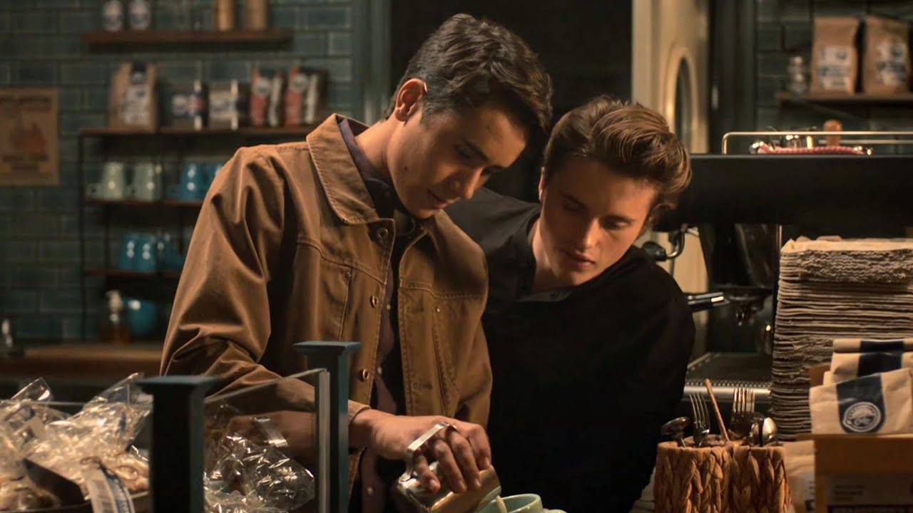Love, Victor &bull; Benji and Victor Making Latte Art (1440p)
