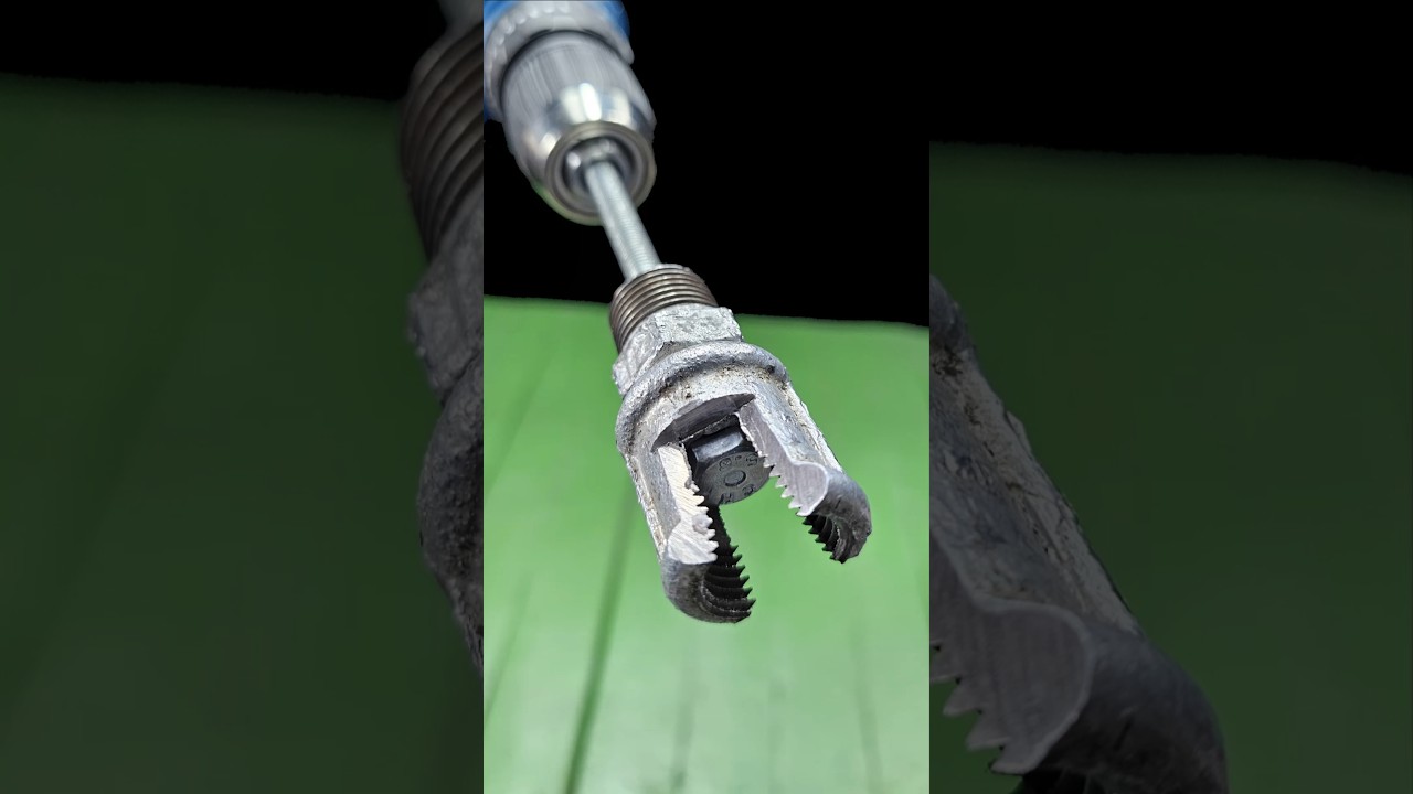 A practical tool for threading water pipes