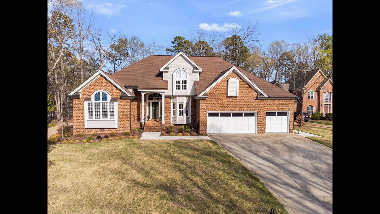 Luxury Cary, NC Home Tour in Prestonwood | $1,165,000