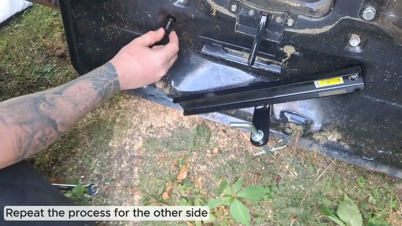 How to Attach a Trailer Hitch to a Mountfield Ride-On Mower