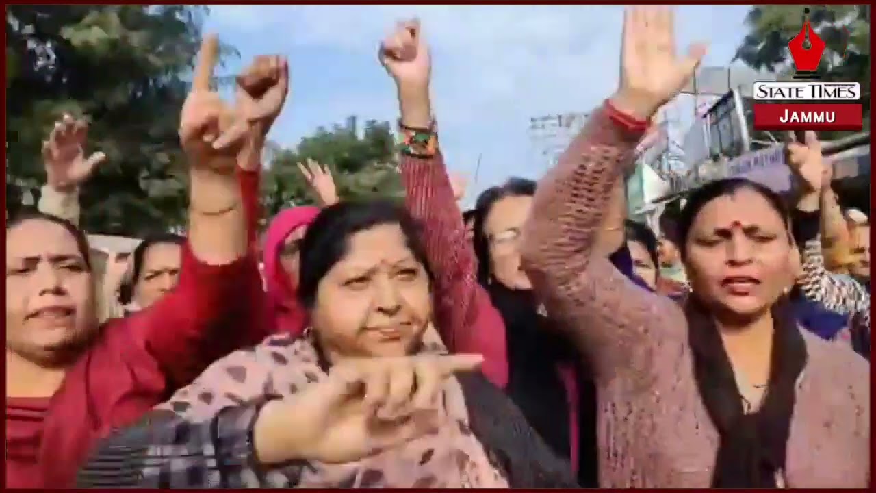 Anganwadi Workers and Helpers Union protest, demand revocation of 'termination order'.