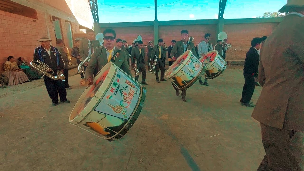 JUNTA REGIÓN LARECAJA ANDINA (SORATA-VIACHA) Banda Internacional_Sinai (huayños)