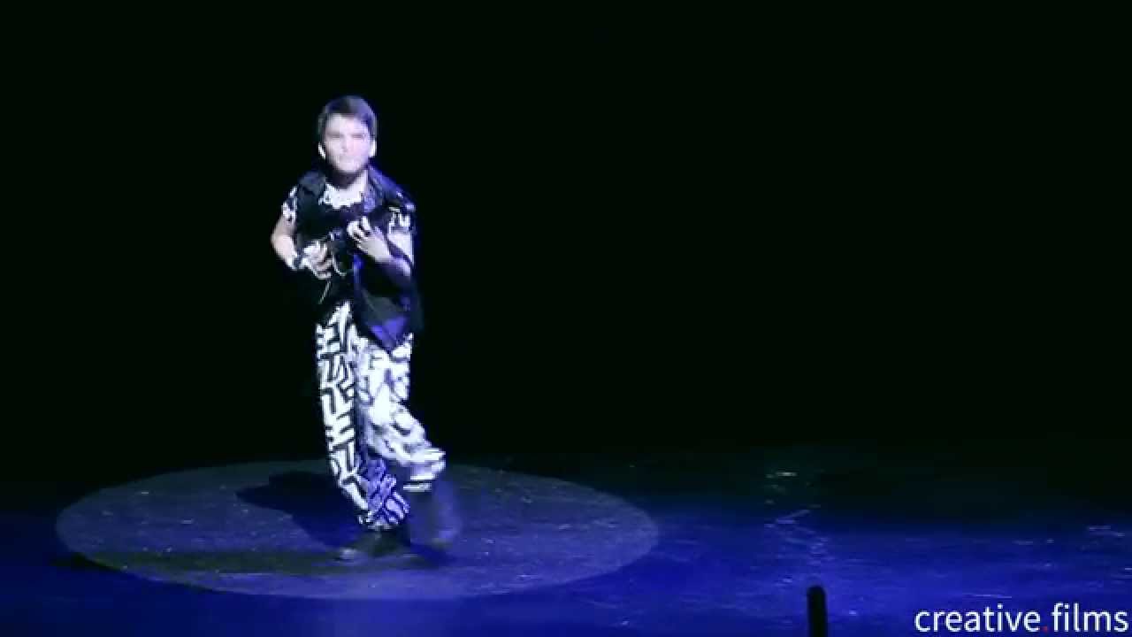 Black and White performed by the Tina Phelps Stage School