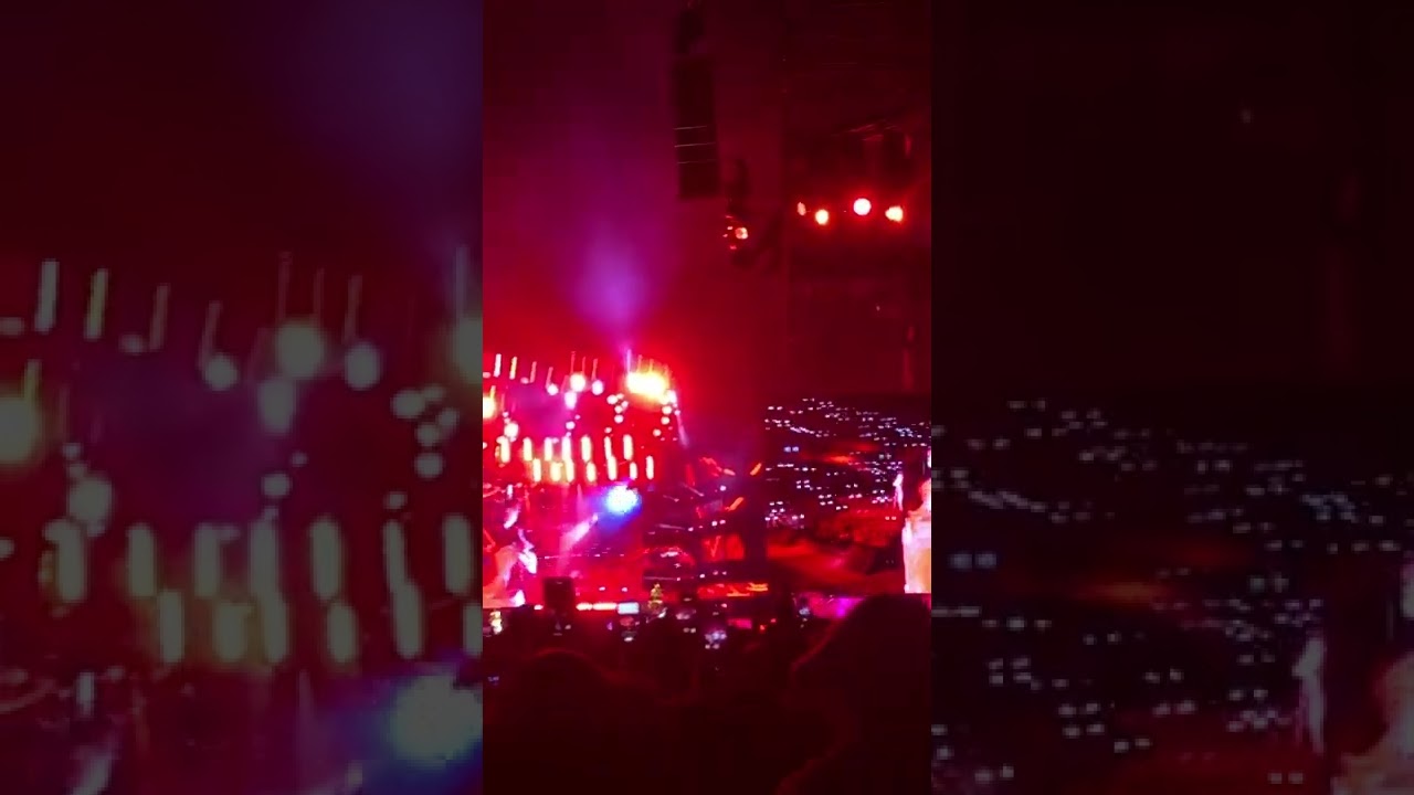 DUKI, NICKI NICOLE - YA ME FUI (ESTADIO VELEZ 06/10)