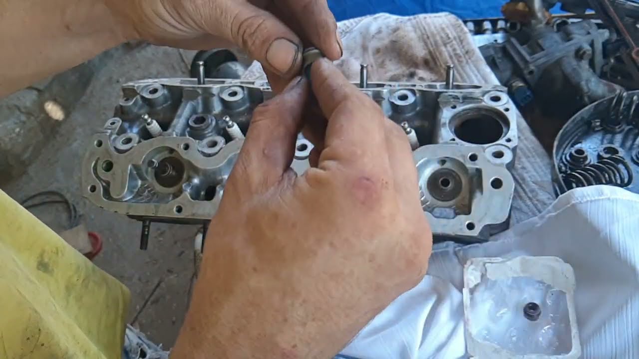 troca de retentores de v&aacute;lvula Tempra 8v