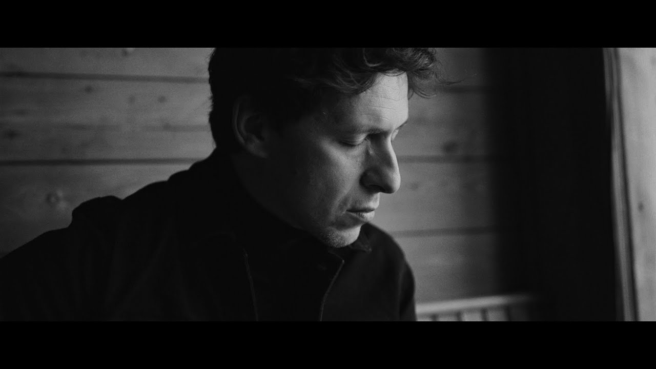 Patrice Michaud - Un coeur de baleine bleue (vidéoclip officiel)