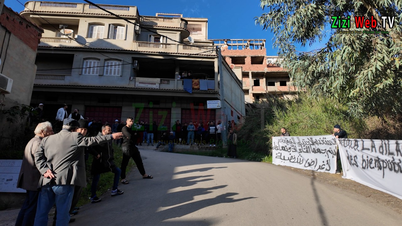 Les Habitants Du Quartier Krim Belkacem à Tizi-Ouzou Se Mobilisent Pour Demander Une École Primaire