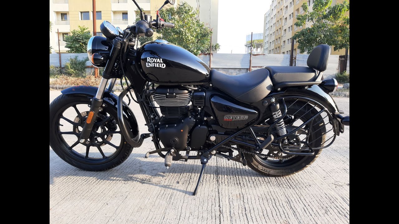 Royal Enfield Meteor 350 Fireball Custom Black | Walkaround | Indore's First